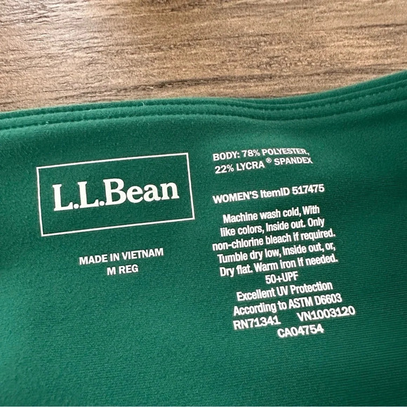 LL Bean size Medium Green Everday 7/8 High Rise Leggings Side Pockets UPF 50 - Picture 3 of 4